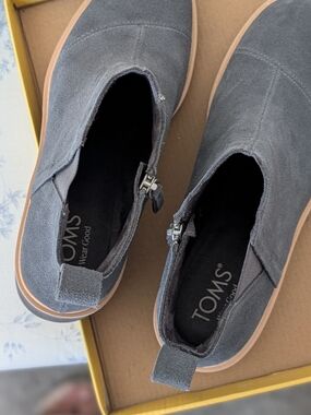 TOMS Women's Maude Wedge Size 8.5